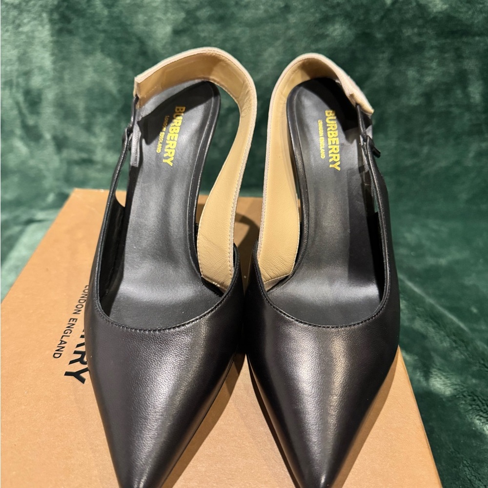 Burberry Women's Black and Cream Slingback Heels